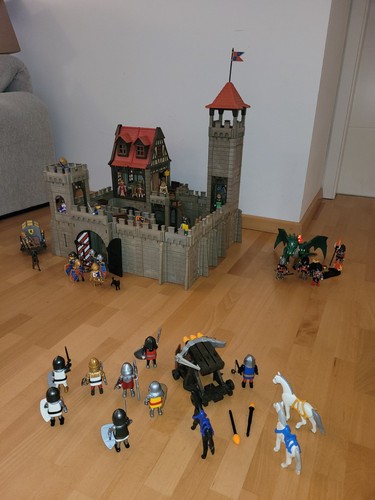 Playmobil ritterburg ähnlich - playmobil,